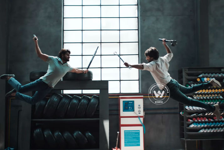 /media/k2/galleries/72455/Gang-Leader-07