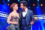 rishi kapoor, filmfare awards, watch alia bhatt says i love you to ranbir kapoor in her filmfare winning speech for raazi, Filmfare awards 2019