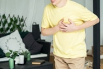 Heart Attack Vs Cardiac Arrest latest updates, Heart Attack Vs Cardiac Arrest breaking updates, key difference between heart attack and cardiac arrest, Chest pain