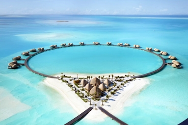 Saudi Arabia Pouring a Thousand Billion Dollars into Red Sea