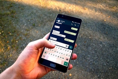 WhatsApp Tests New Feature that Alerts User of 'Dangerous Messages'