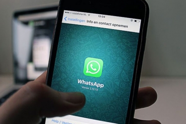 WhatsApp will allow users to add and manage contacts on Web