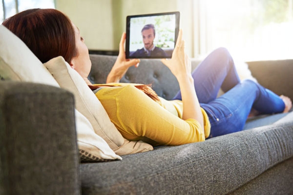 How Gen Z Is Redefining Long-Distance Relationships?