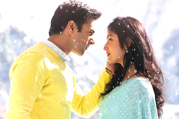 Sanam Re Movie Review