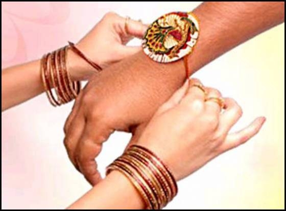 Raksha Bandhan},{Raksha Bandhan