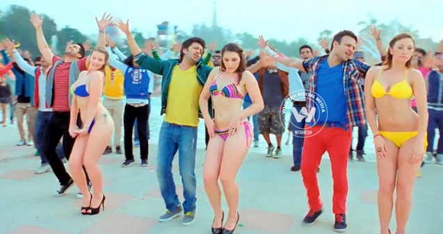 Grand Masti laughs it way to the bank},{Grand Masti laughs it way to the bank